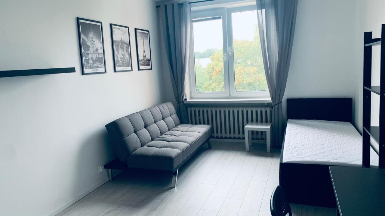 Beautiful Room - Newly Renovated, Aquapark Center Of ヴロツワフ エクステリア 写真